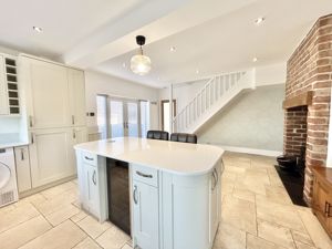 Photo 30- click for photo gallery